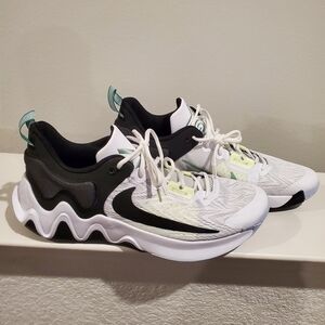 Nike Giannis Immortality 2 Mens sz 15 Basketball Shoes White DM0825-101